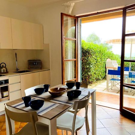 Il Borgo Aparthotel Finale Ligure Exteriör bild